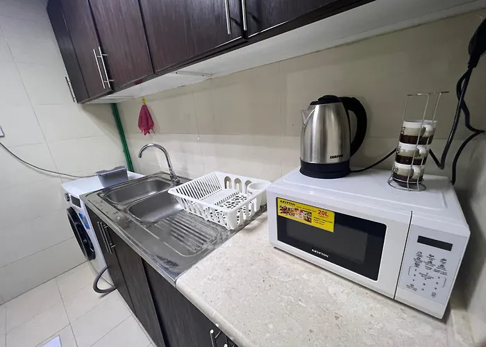 Single Bed Hosted By Dinar Apartments