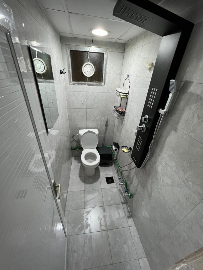 Single Bed Hosted By Dinar Abu Dhabi